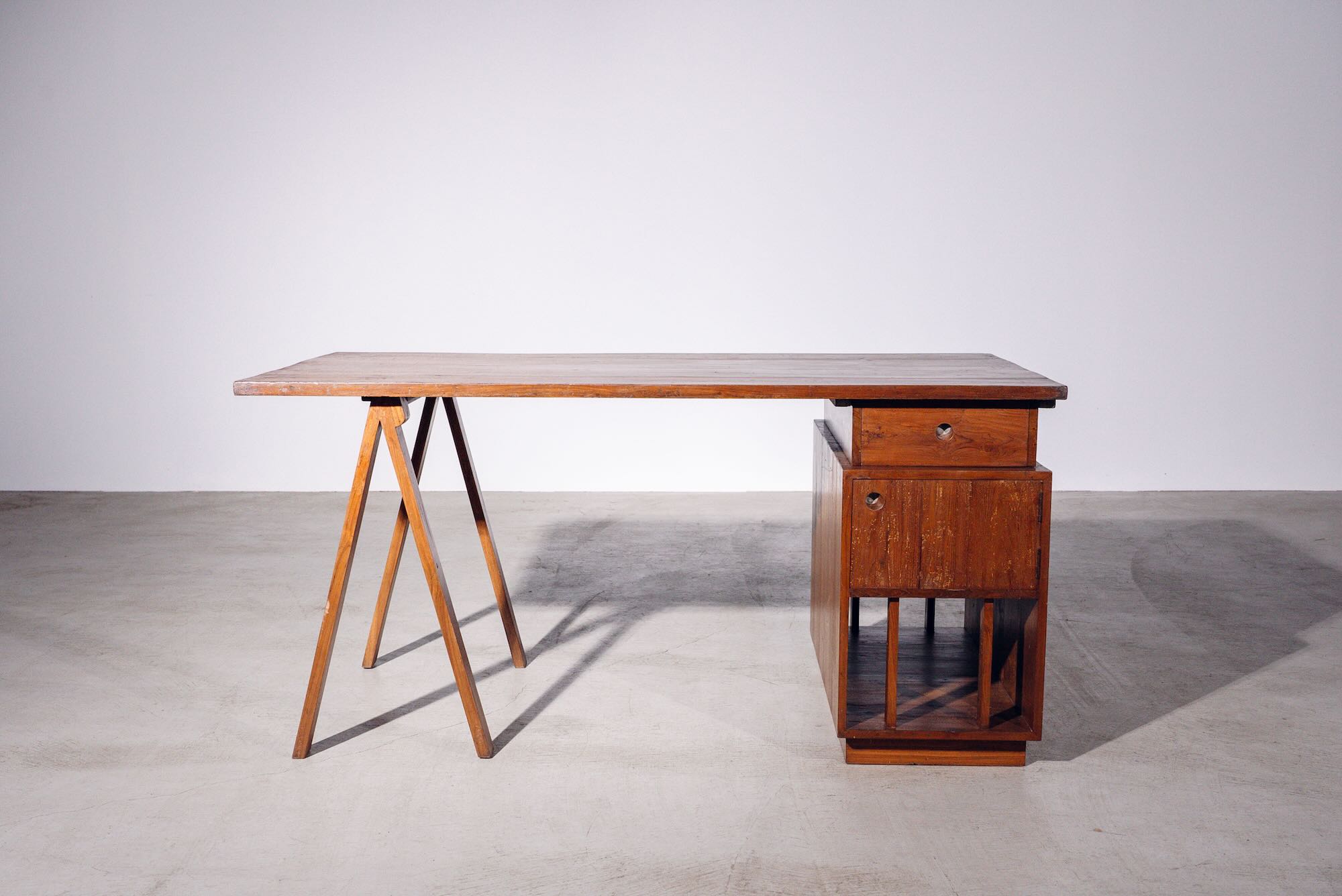 Architectual 3-Part Desk