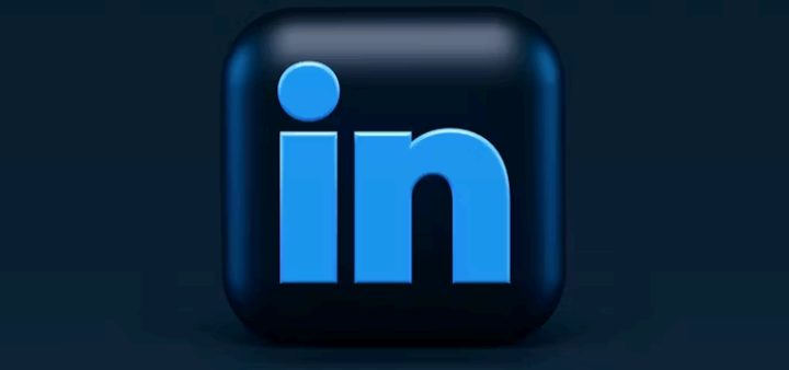 LinkedIn: How to Manage and Grow a Professional Community