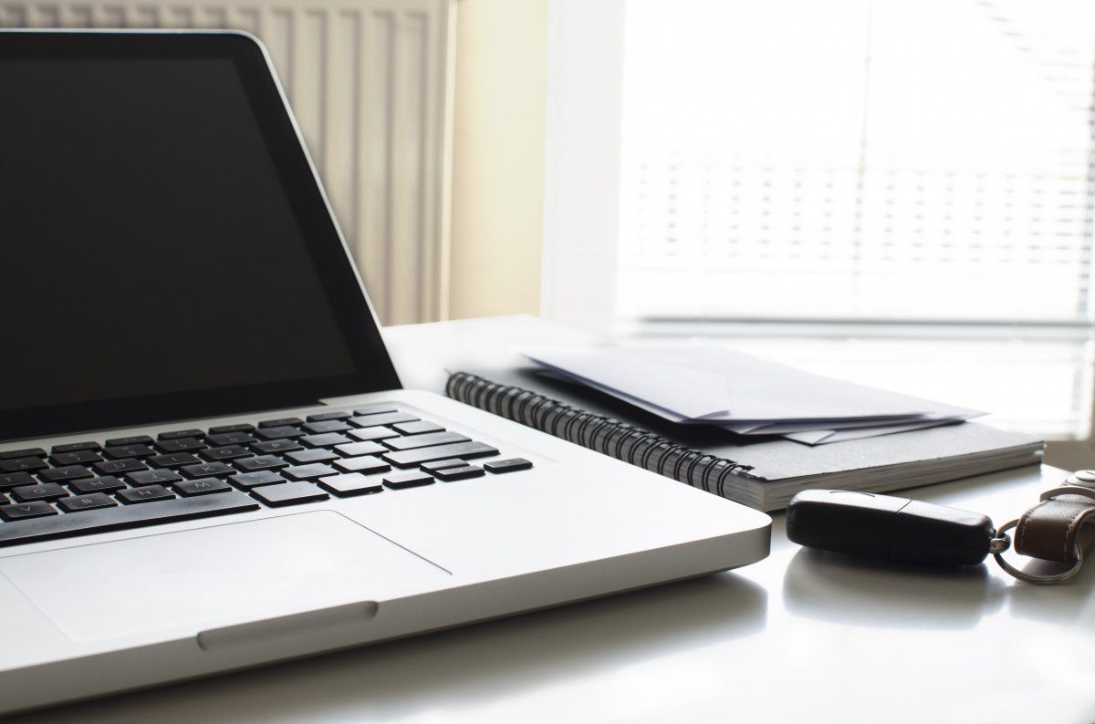 Designing Effective Training Prompts
