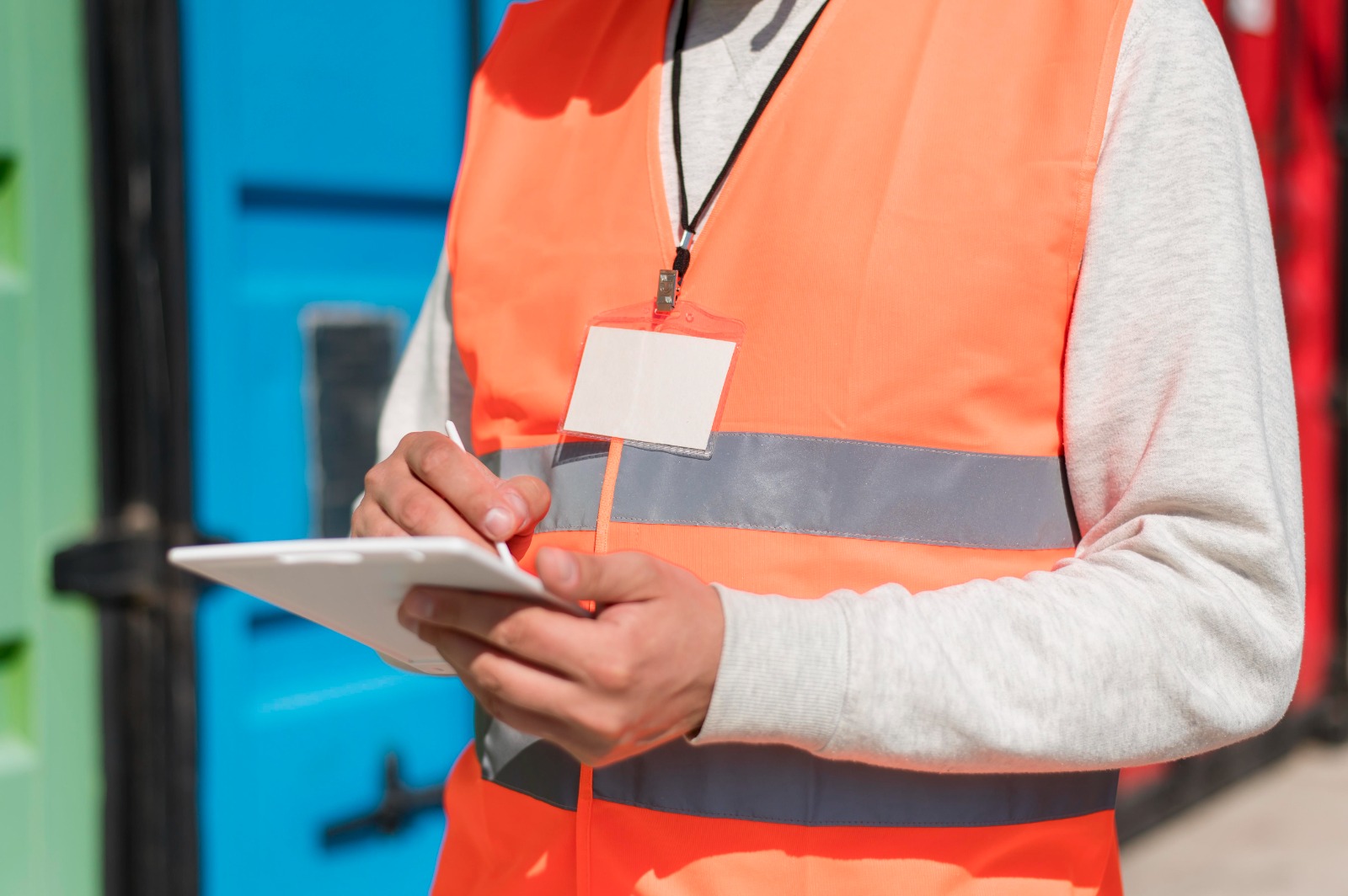 Uncovering The Invisible Bottleneck: Transforming Shipping and Logistics with Shiperone Workflows