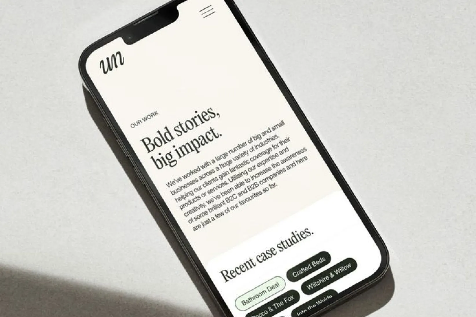Strona gabinetu na ekranie telefonu