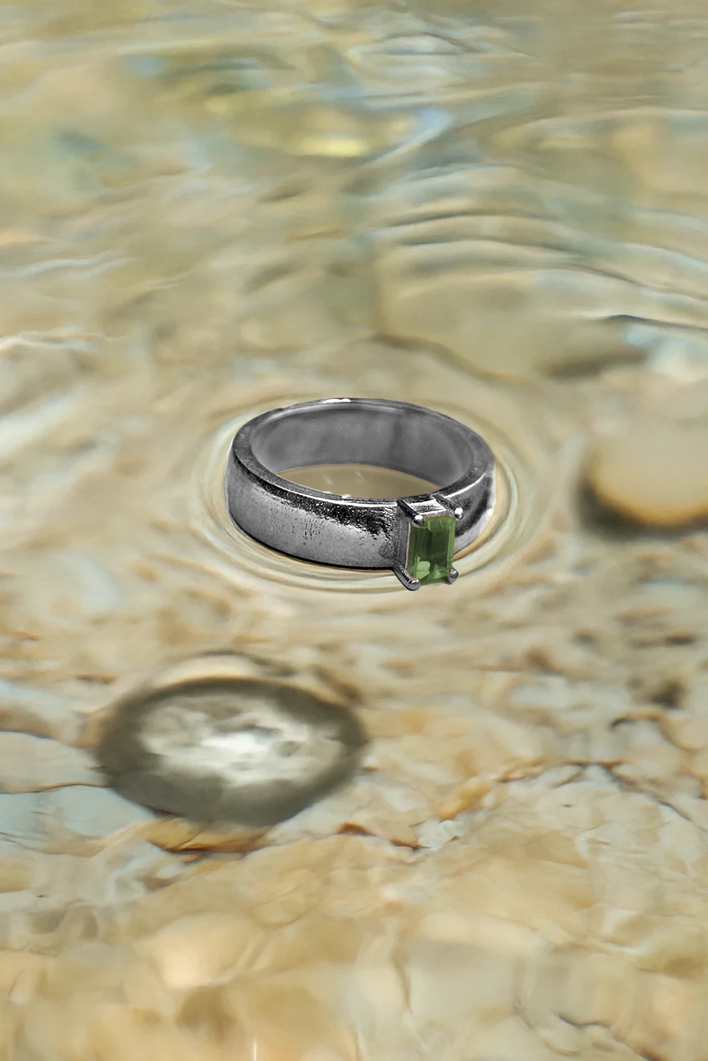 Union Ring . Silver
