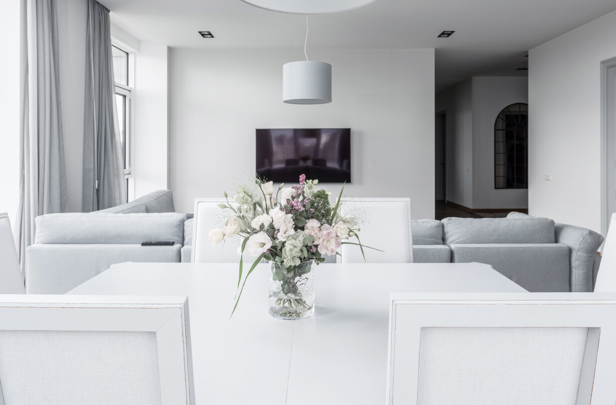 Here’s how to decorate your new home from scratch