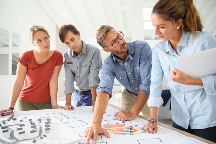 These workshops train participants to deeply consider the questions they are answering, the information they have at hand, and their organization’s values when solving emerging problems. Individuals will learn how to avoid psychological traps and biases and utilize proven structures and techniques to take charge of thinking—so that they can demonstrate thoroughness and move toward decisive action.