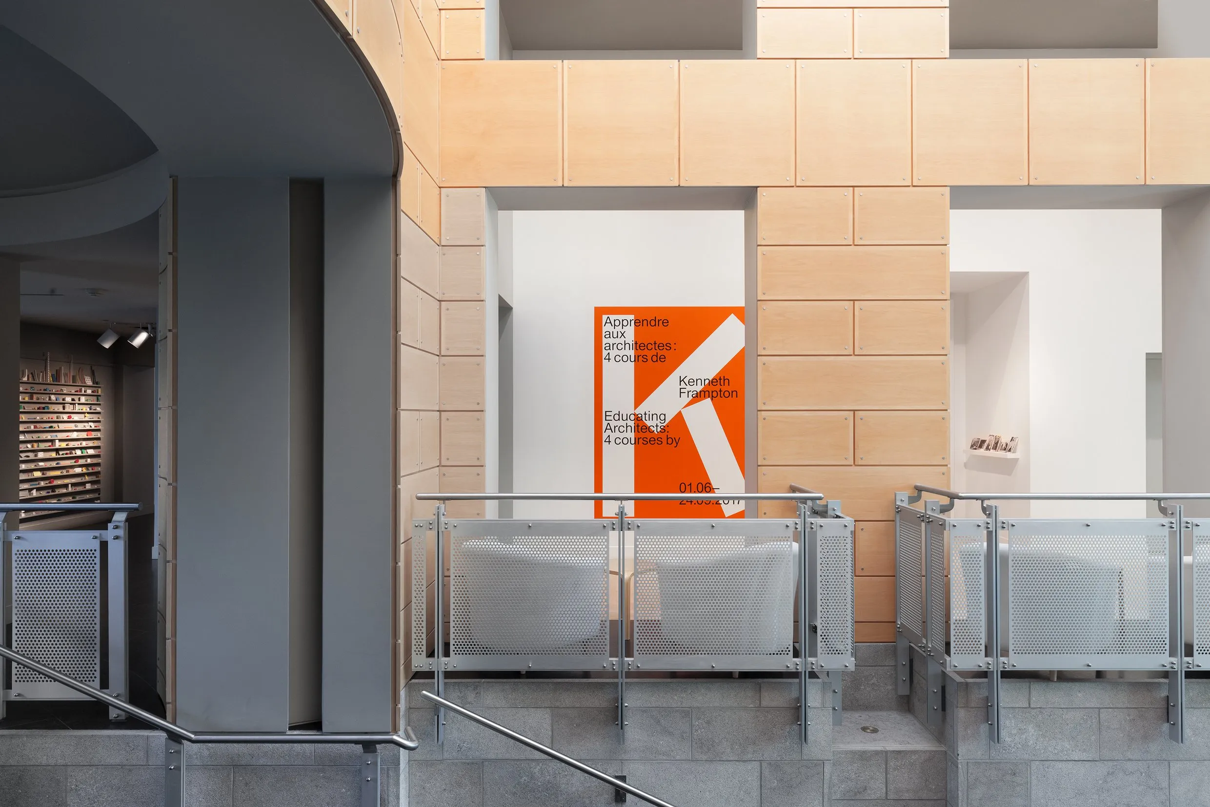 Exposition apprendre aux architectes : 4 cours de Kenneth Frampton