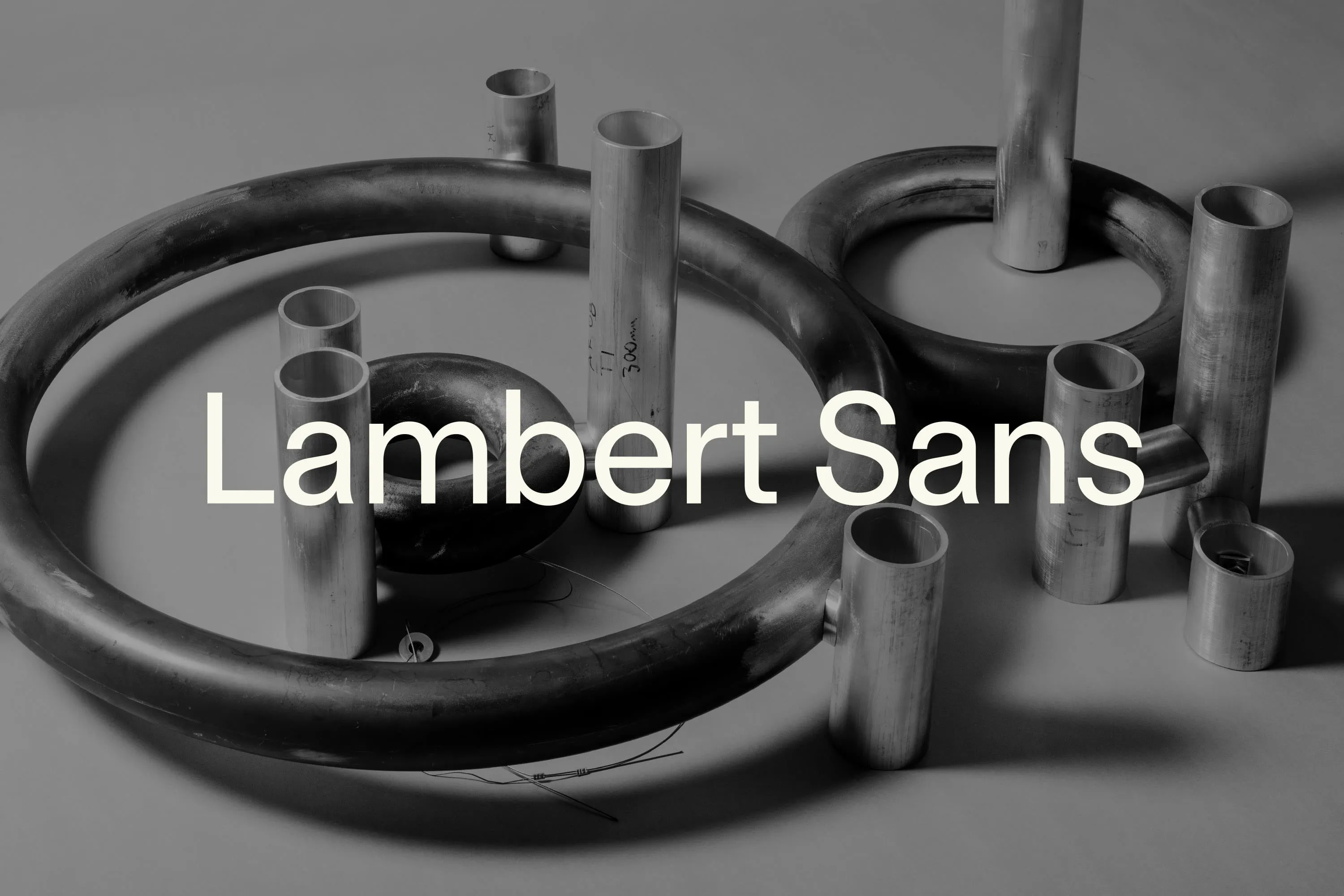 Lambert Sans Titre sur photographie de matériaux