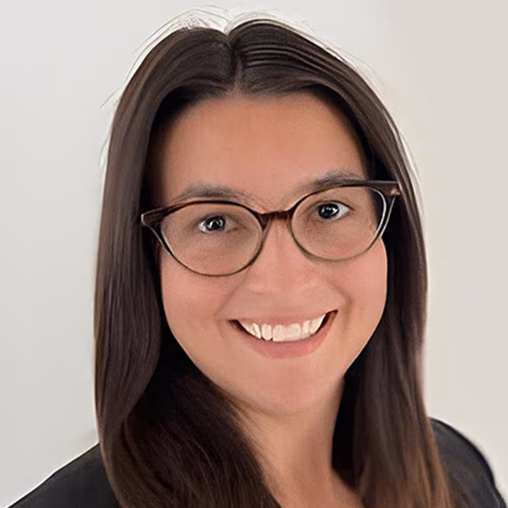 Dr. Clare Simon
