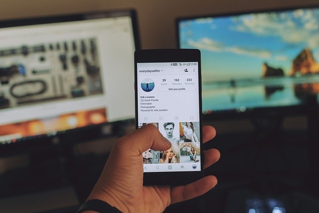 mobile, phone, social media, media, electronic, gadget, modern, technology, touchscreen, social media, social media, social media, social media, social media