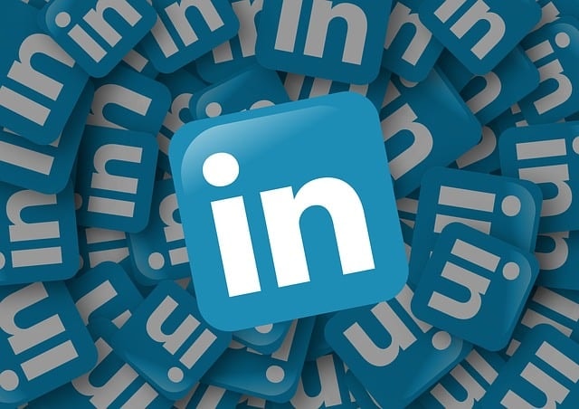 linkedin, in, network, profession, professionally, internet, www, career, business, business contacts, platform, linkedin, linkedin, linkedin, linkedin, linkedin