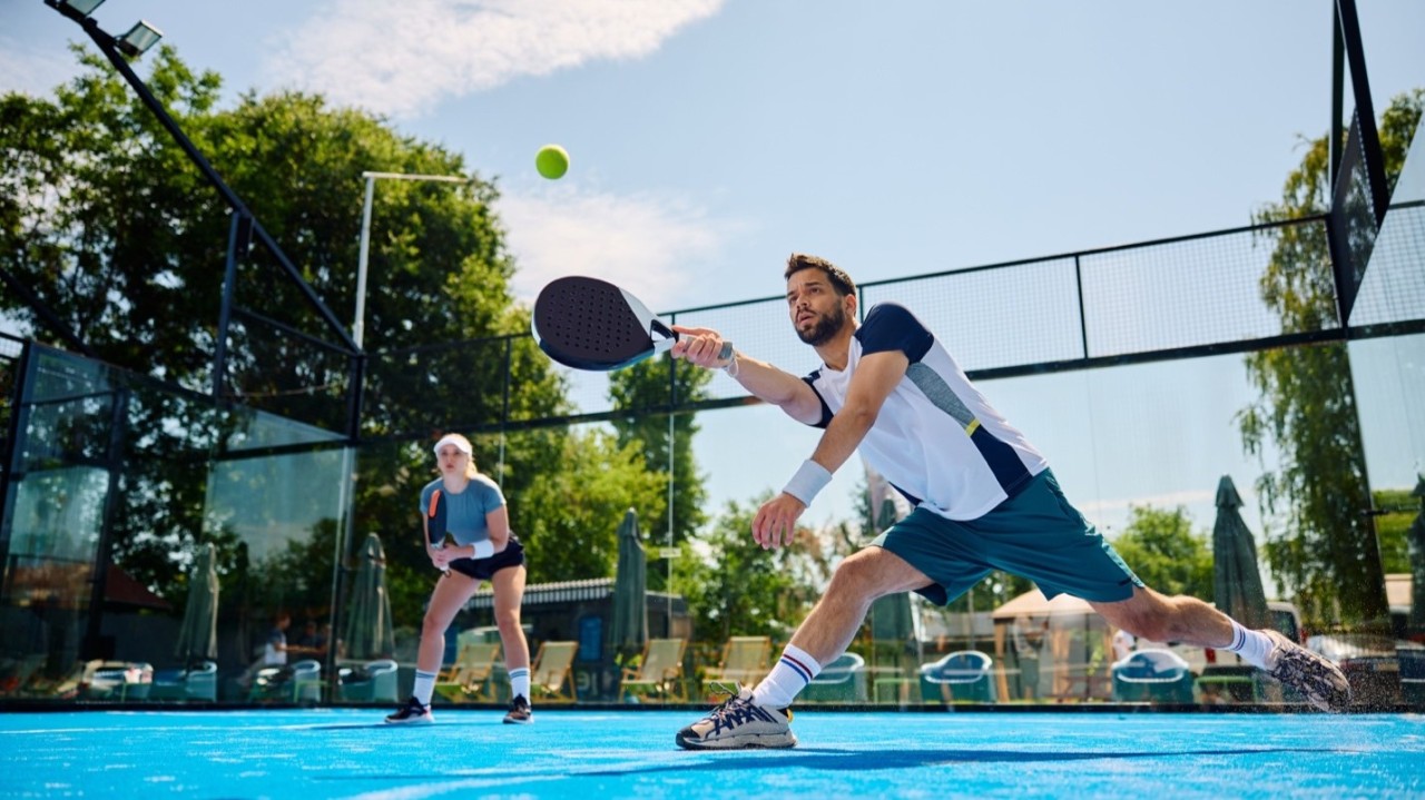 Blog: Knee Pain During Padel: Tips for Quick Recovery