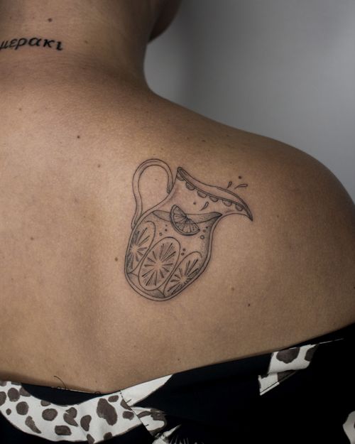 Tatouage carafe de citronnade par Luna Gregorutti