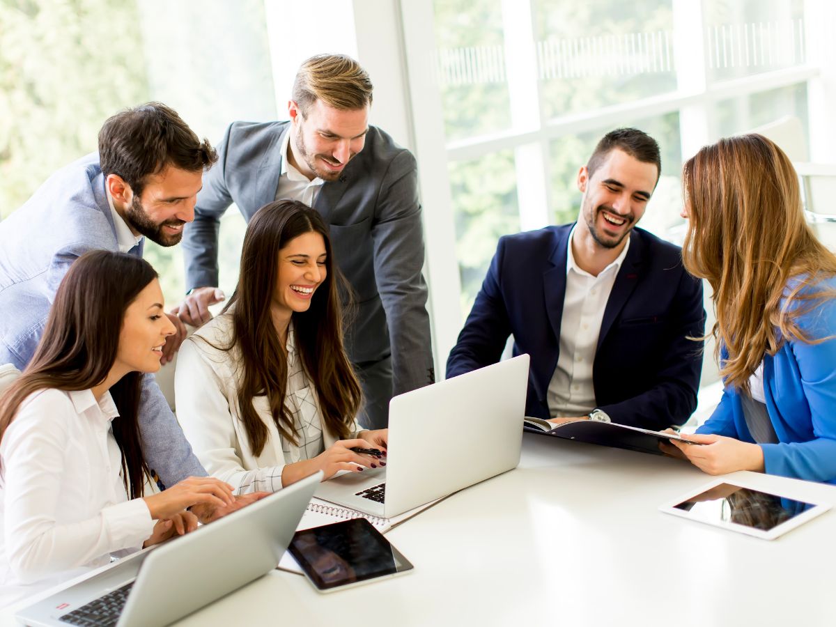 Eliminate Mid Mile Inefficiencies: How Smart Brands Are Turning the Most Overlooked Mile into Their Biggest Competitive Advantage