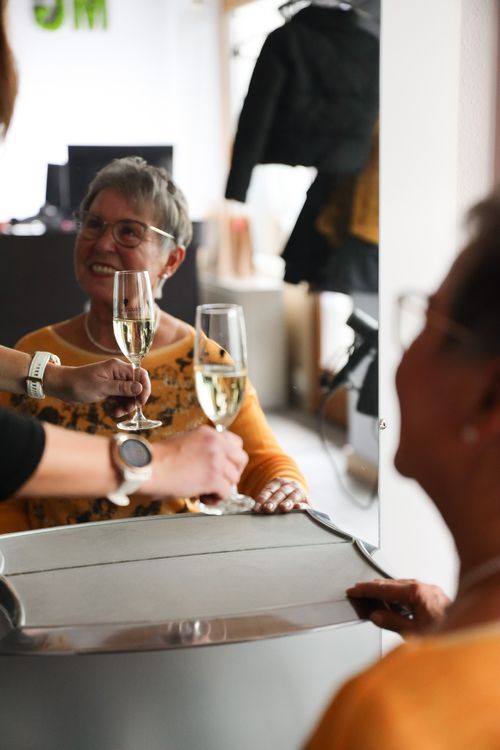A Pic of a friseur salon