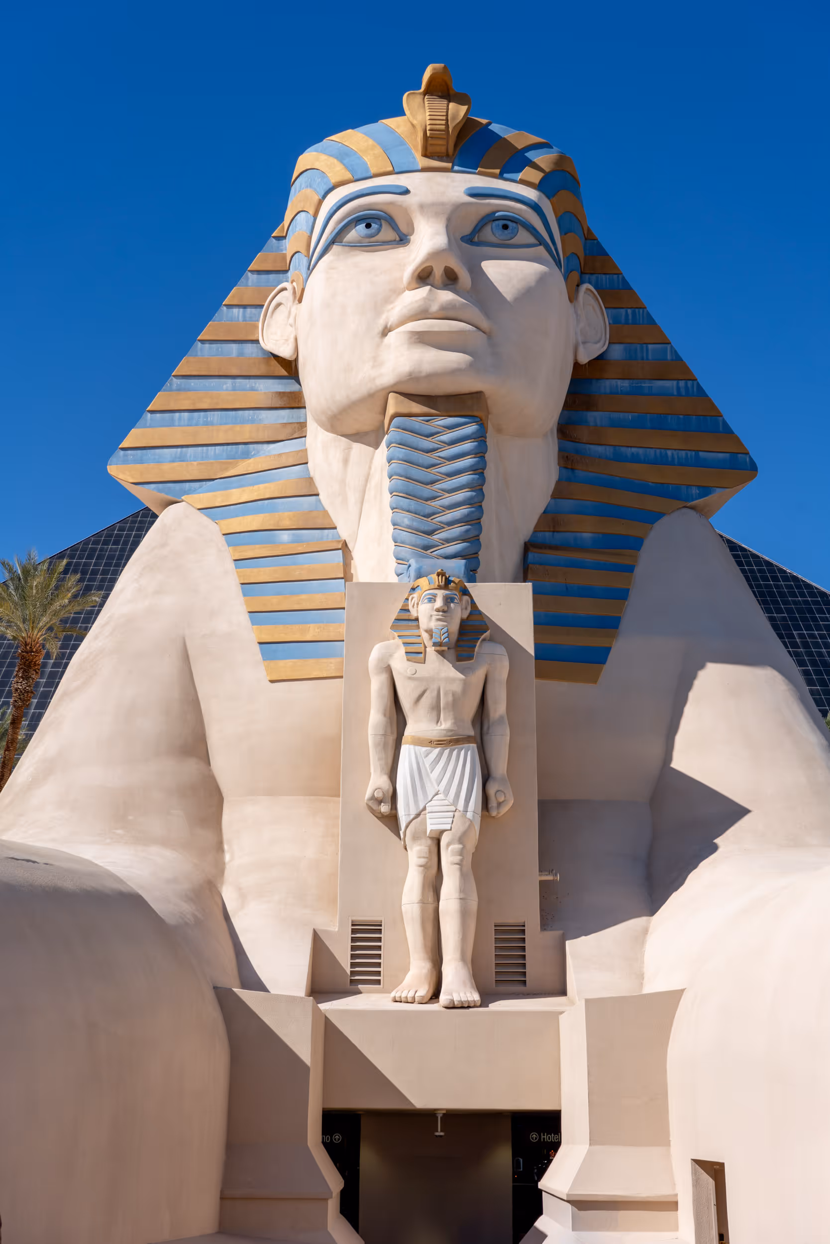 Luxor Hotel. NV. 2026.
