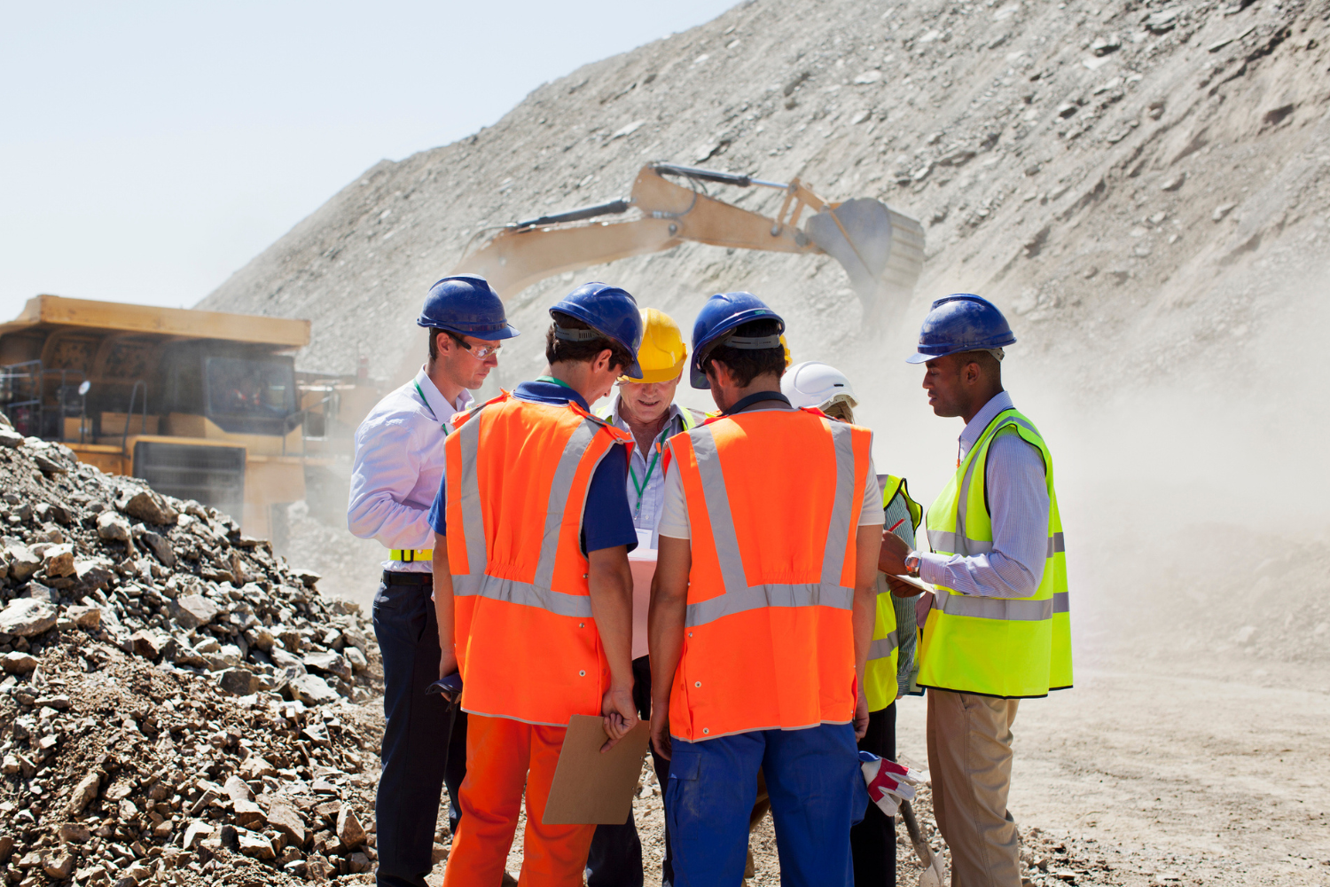 5 Tips for Effective Employee Communication in the Field