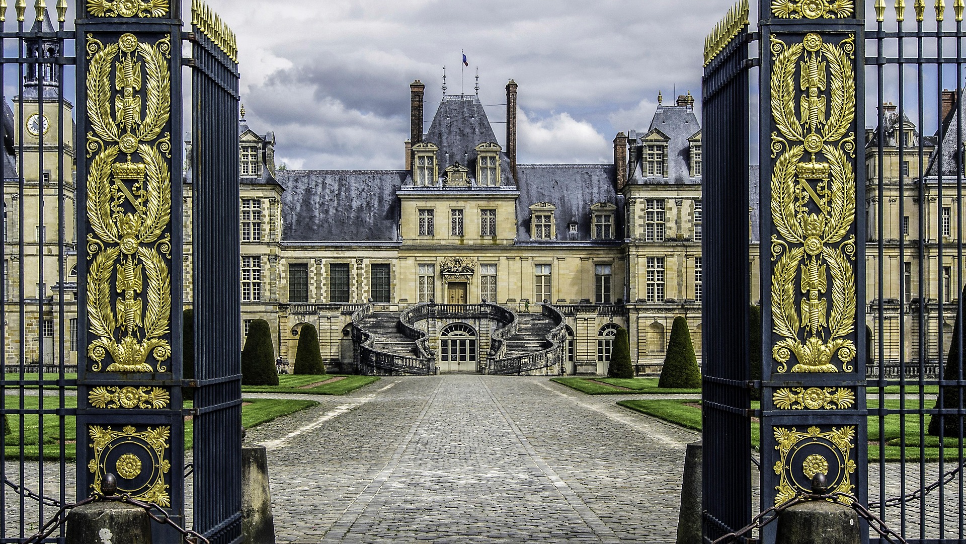 conciergerie Airbnb Fontainebleau - château de Fontainebleau résidence royale UNESCO