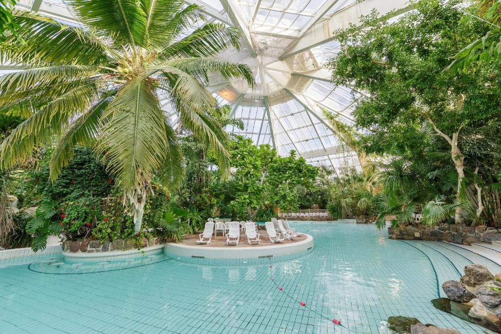 Forêt domaniale des Bois-Francs et Center Parcs aux portes de Verneuil d'Avre et d'Iton, destination familiale Eure — location saisonnière Airbnb