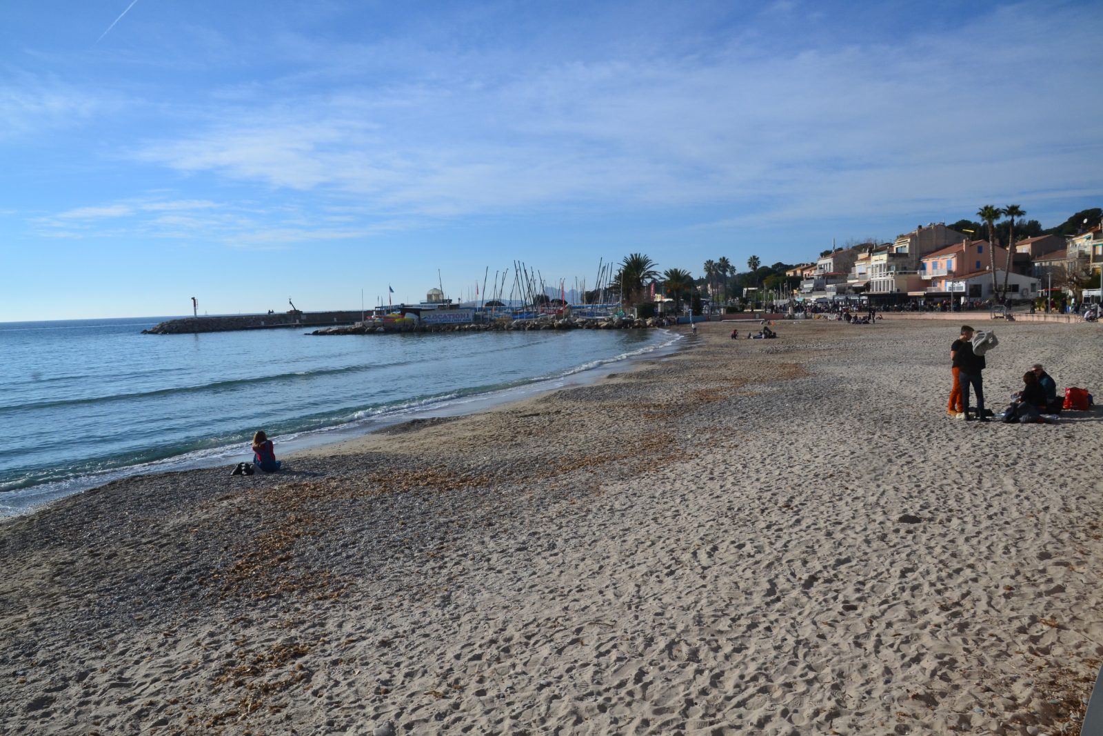 Plage des Lecques à Saint-Cyr-sur-Mer — location saisonnière Var