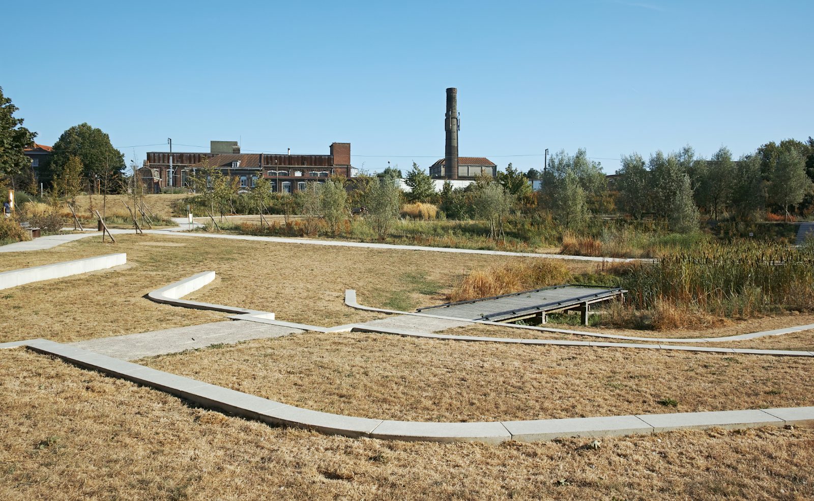 Parc Danel et ses espaces verts à Loos — location saisonnière Loos