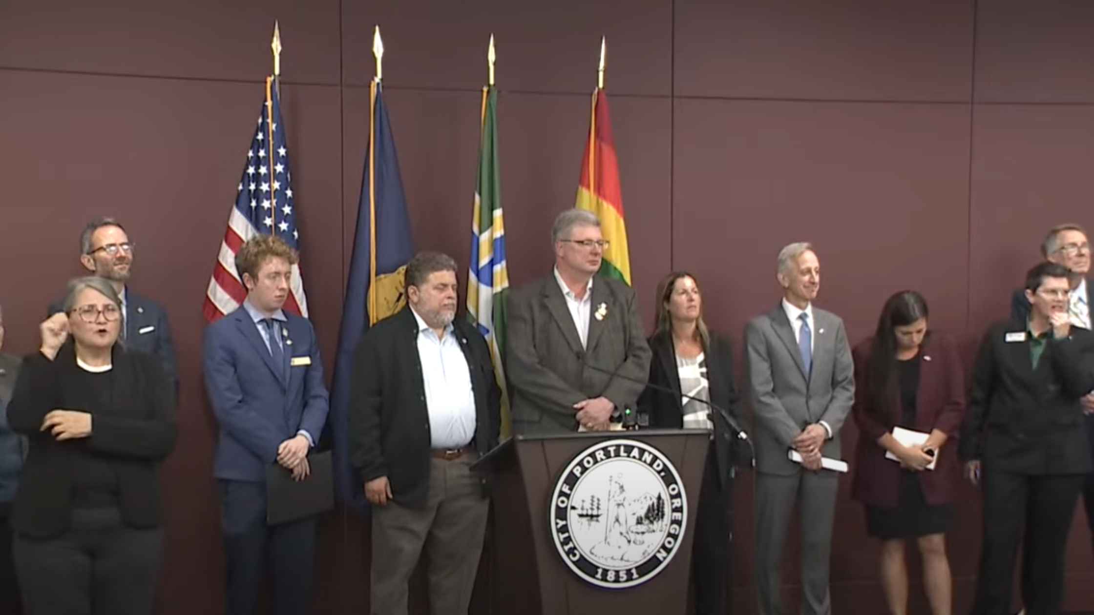Oregon Mayors Hold Press Conference