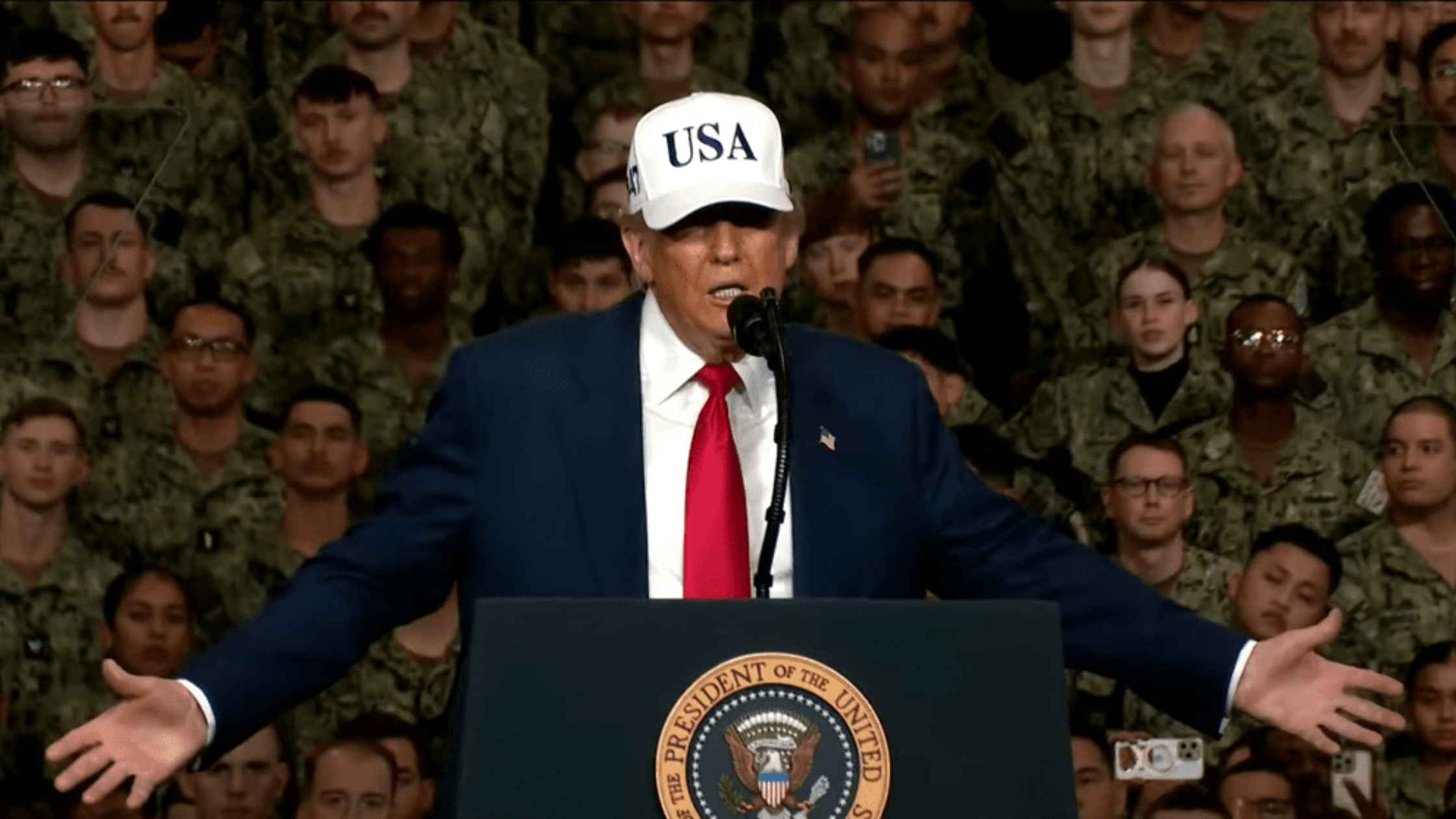 Trump Addresses Navy in japan
