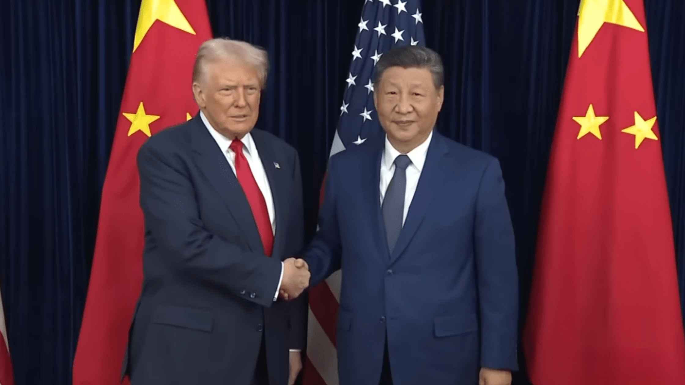 Trump and XI Jinping in South Korea