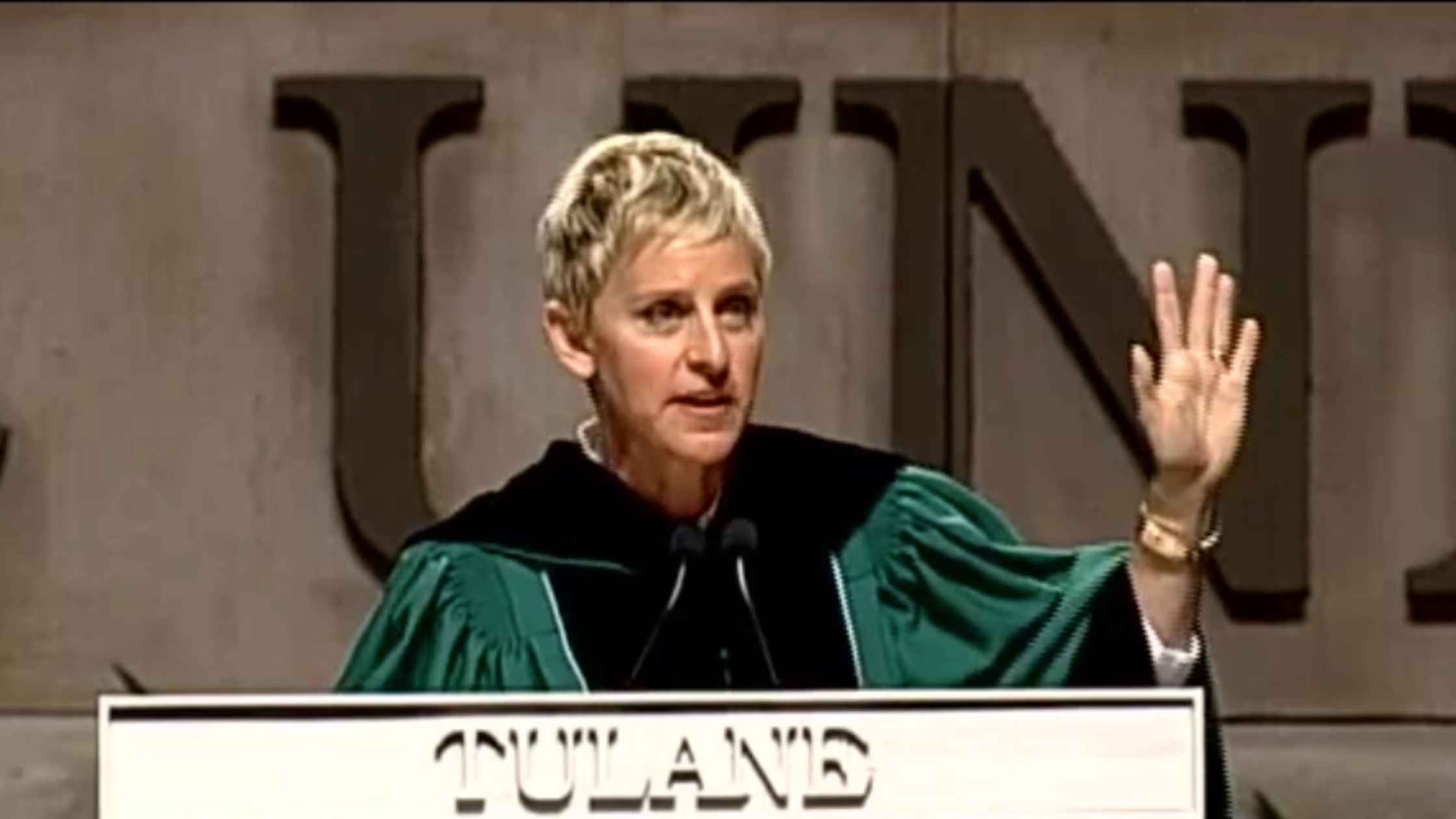 Ellen DeGeneres Speaks at Tulane University's 2009 Commencement