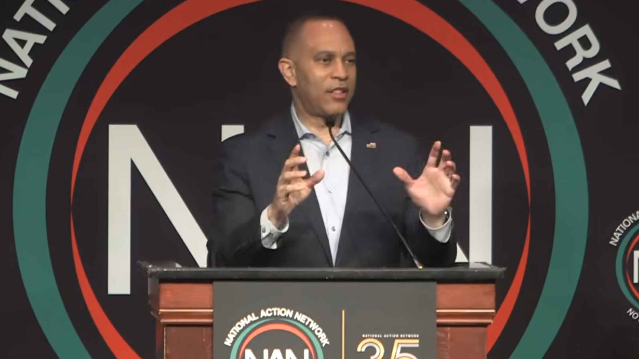 Jeffries Speaks at National Action Network Convention