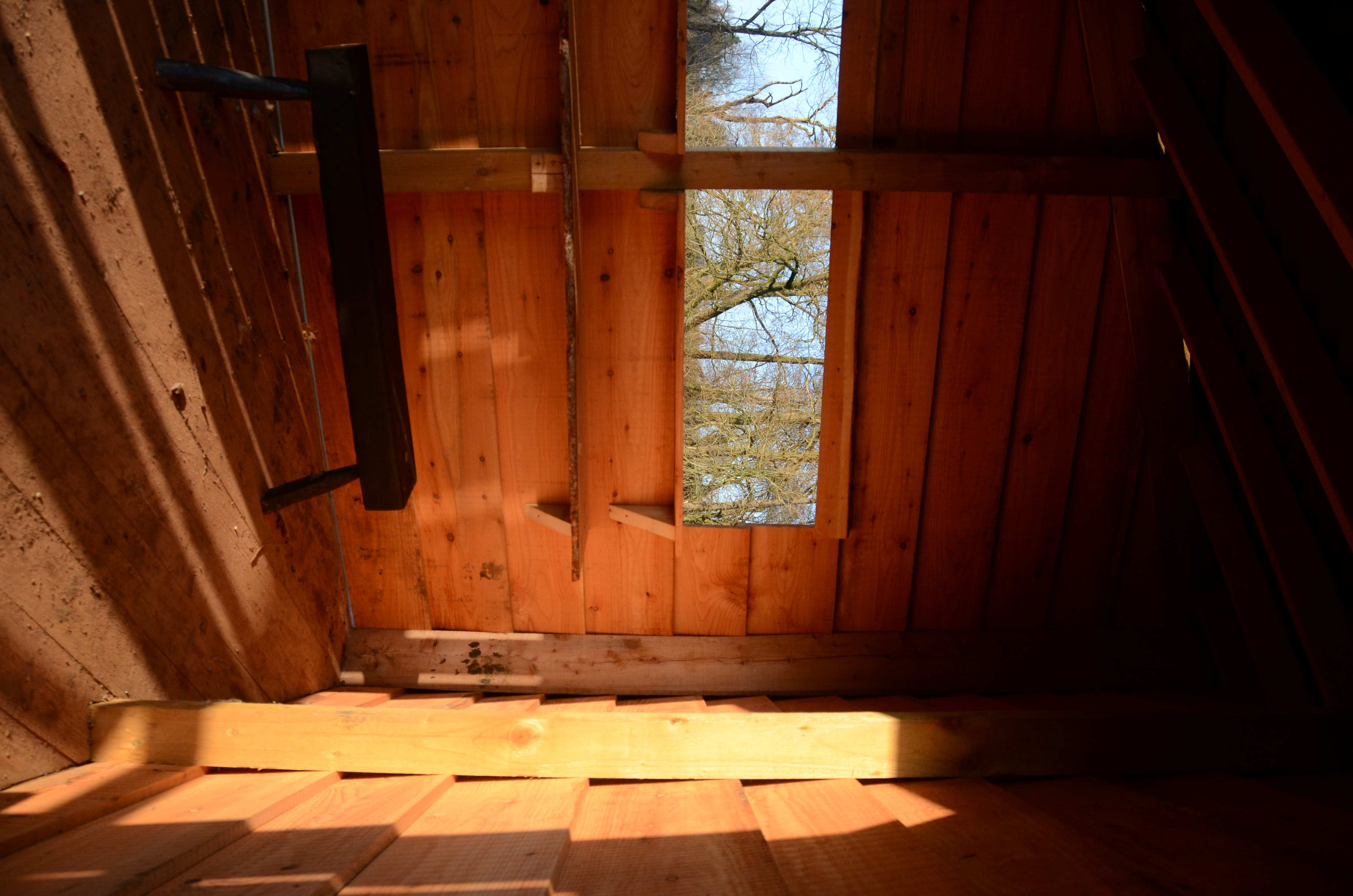 Bird hide at fordhall farm