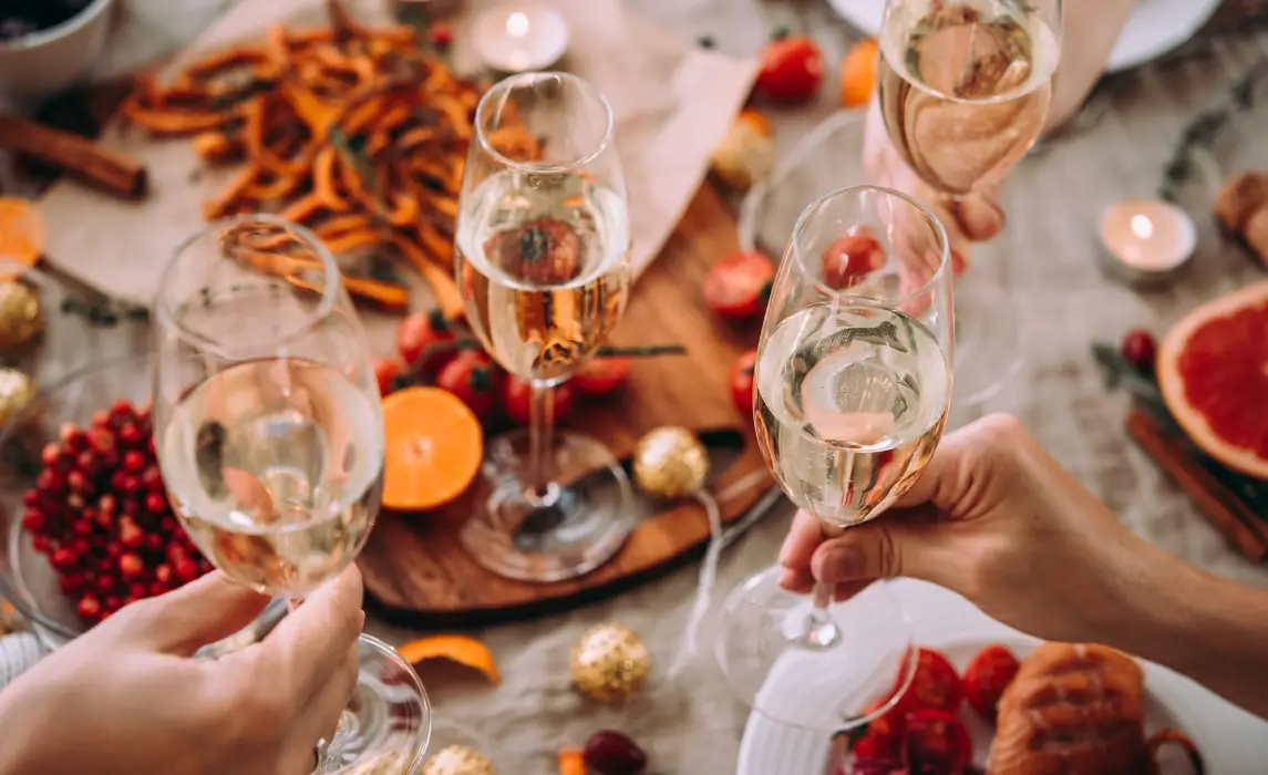 Winter Party Theme: Throw Summer Themed Parties, Beat the Blues