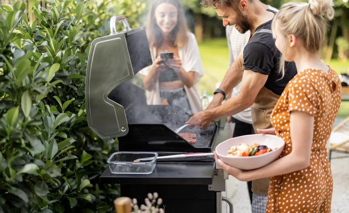 Grills with Smokers for Hosting: How to Feed a Crowd Without Babysitting Two Machines All Day