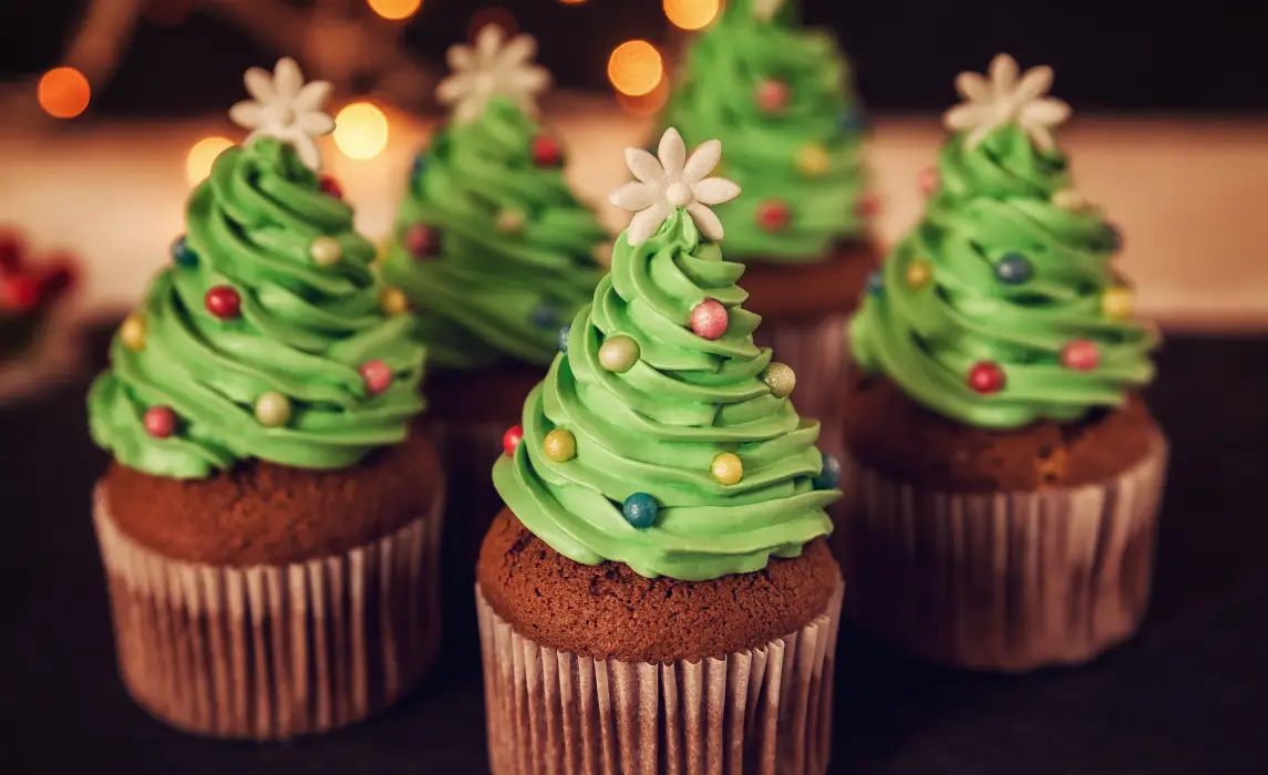 7 Quick Christmas Desserts You Can Actually Finish Before Guests Arrive