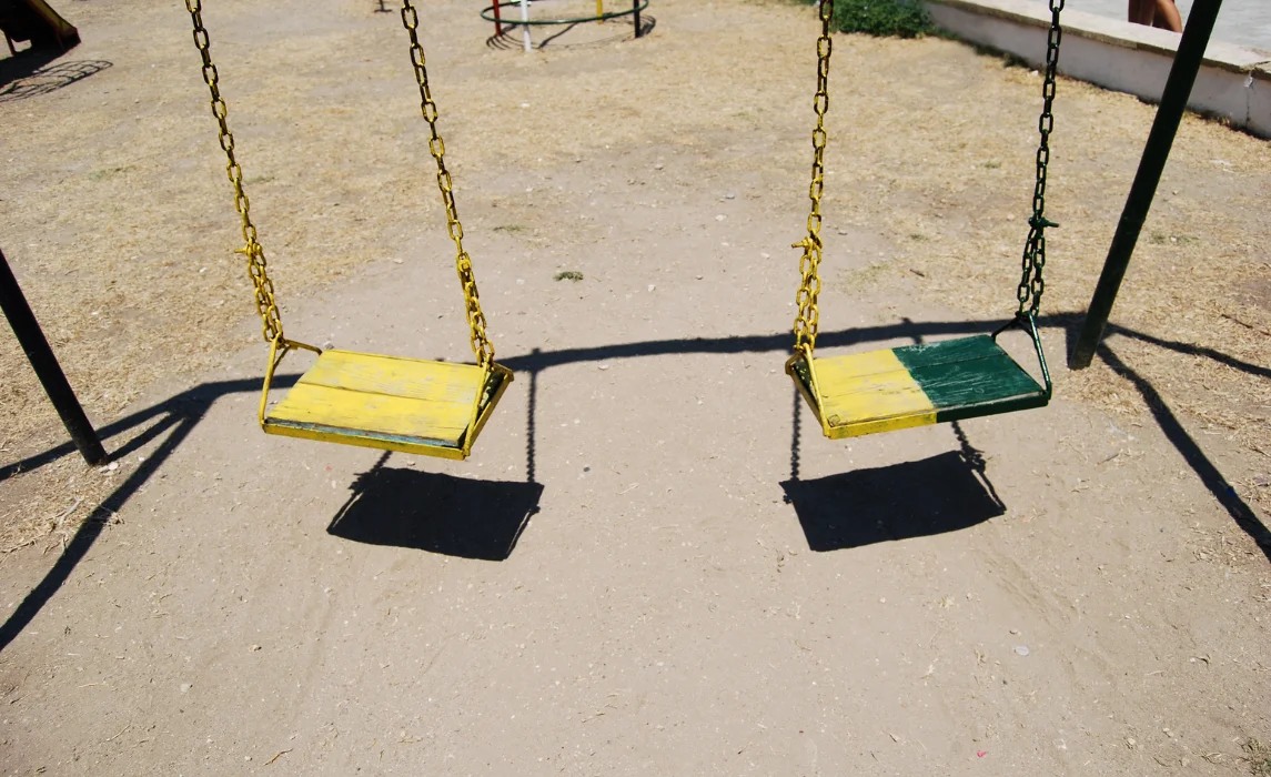 swing in the park