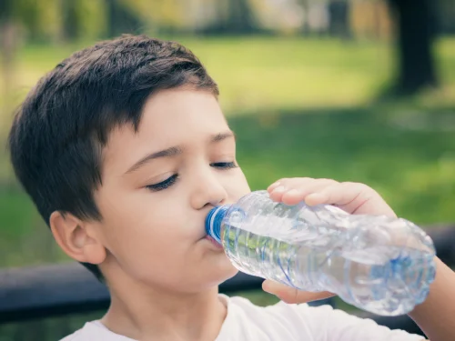 How to Hydrate a Child That Won’t Drink and Avoid Dehydration