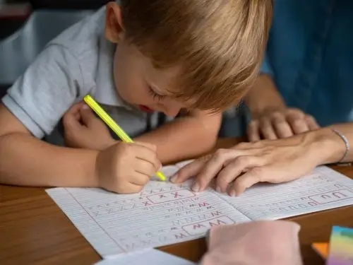 Why Should Kids Have Homework: 6 Pros and Cons of Homework for Kids and Students