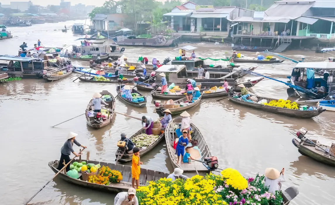Floating Markets in Vietnam: Mekong Delta Exploration Guide