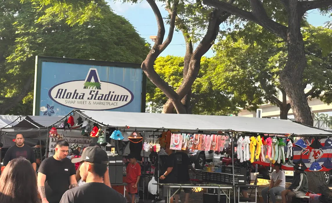 Best Hawaii Souvenirs: Top Hawaiian Gifts to Bring Home