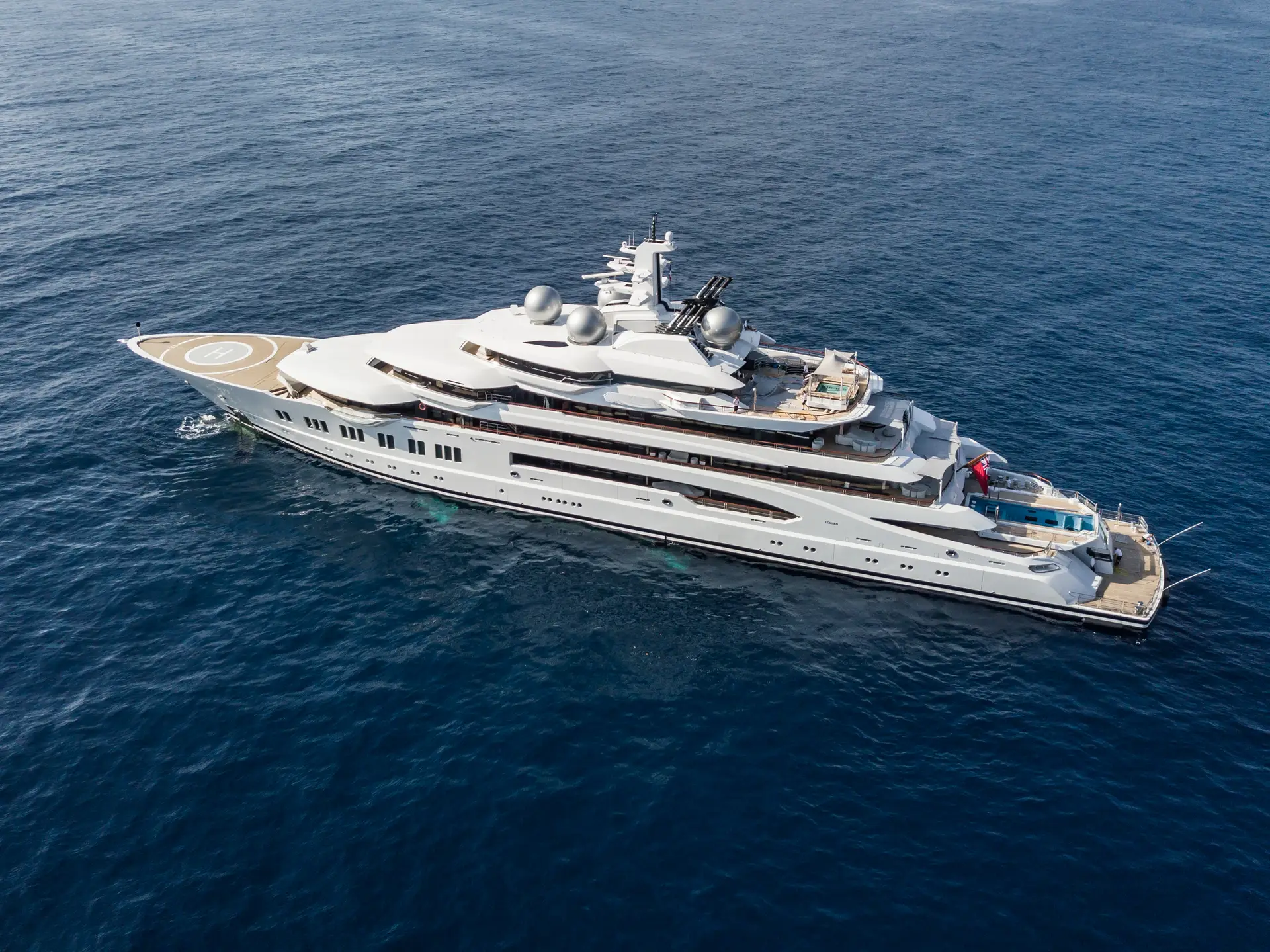 View of the yacht’s exterior