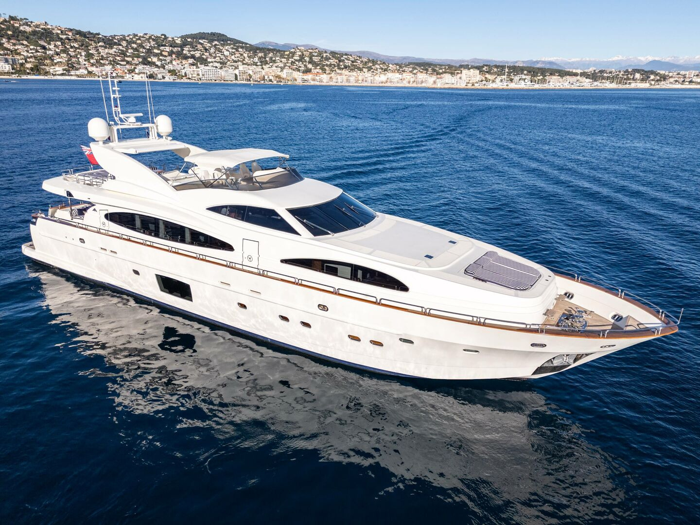 View of the yacht’s exterior