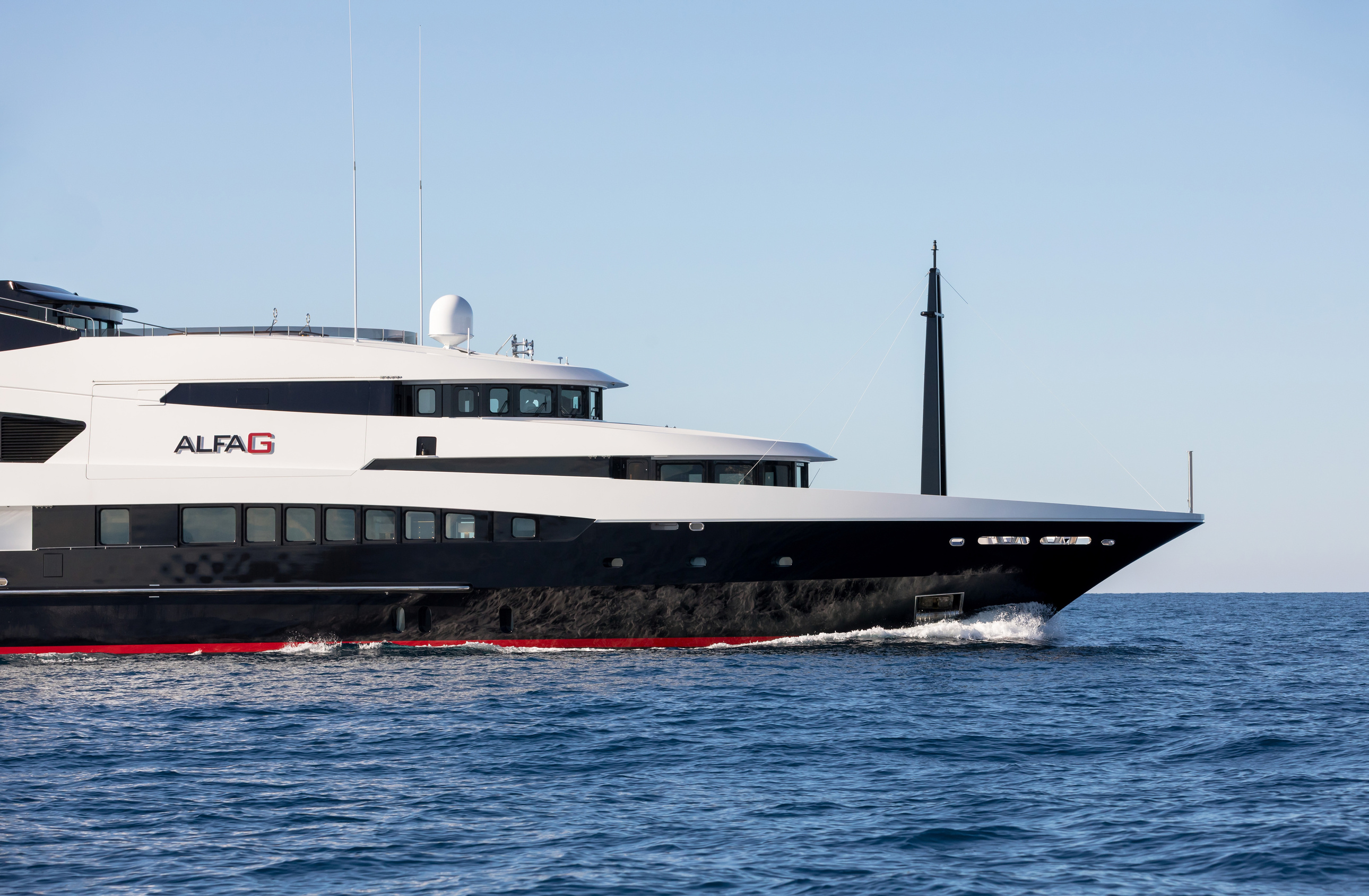 View of the yacht’s exterior