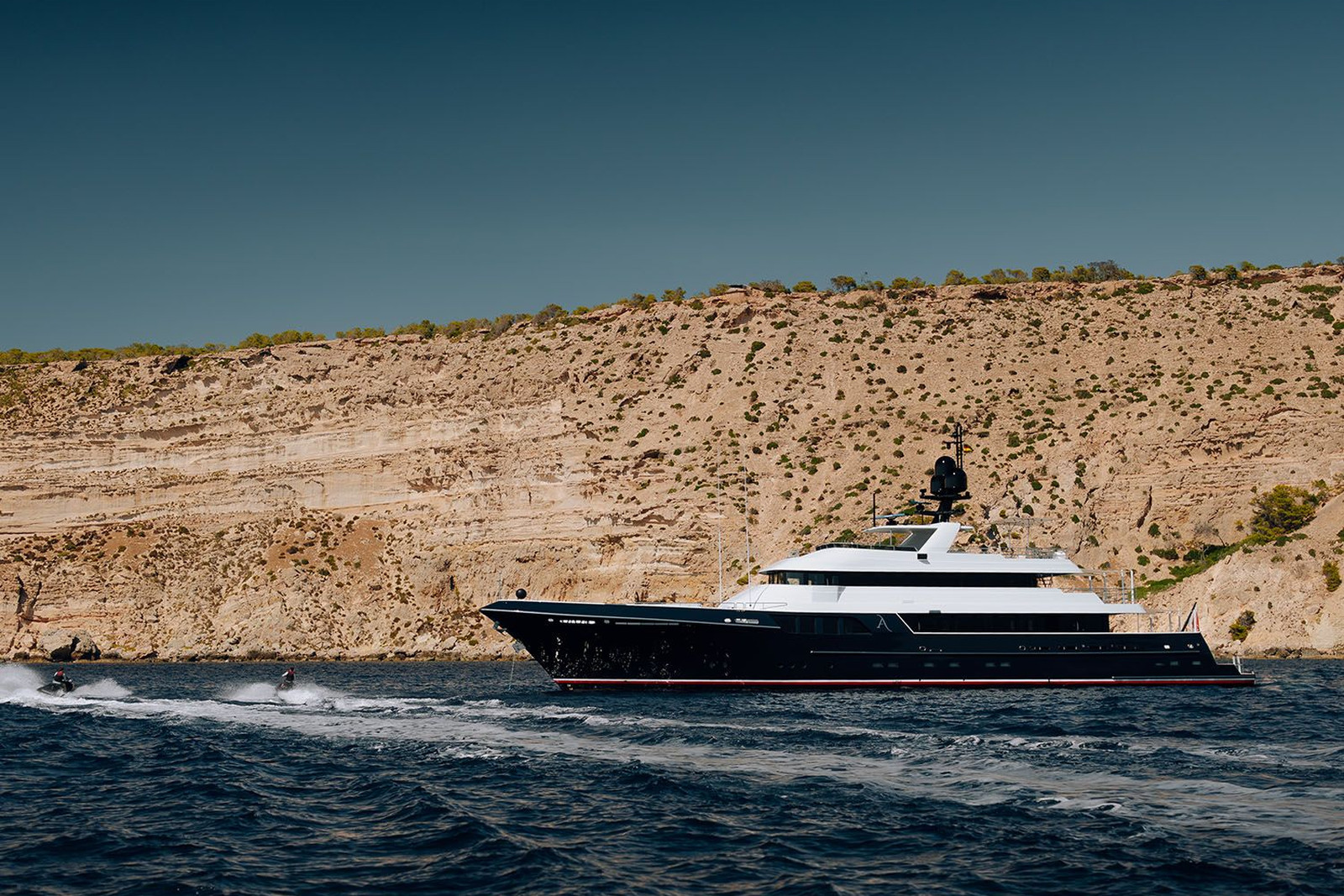View of the yacht’s exterior