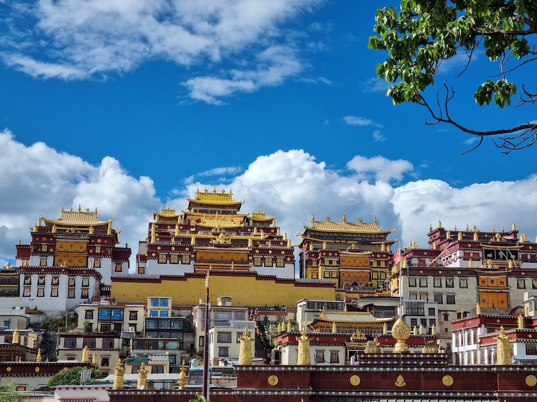 Songzanlin Monastery ('Little Potala Palace) in Shangri-la (photo by Colleen Chin)