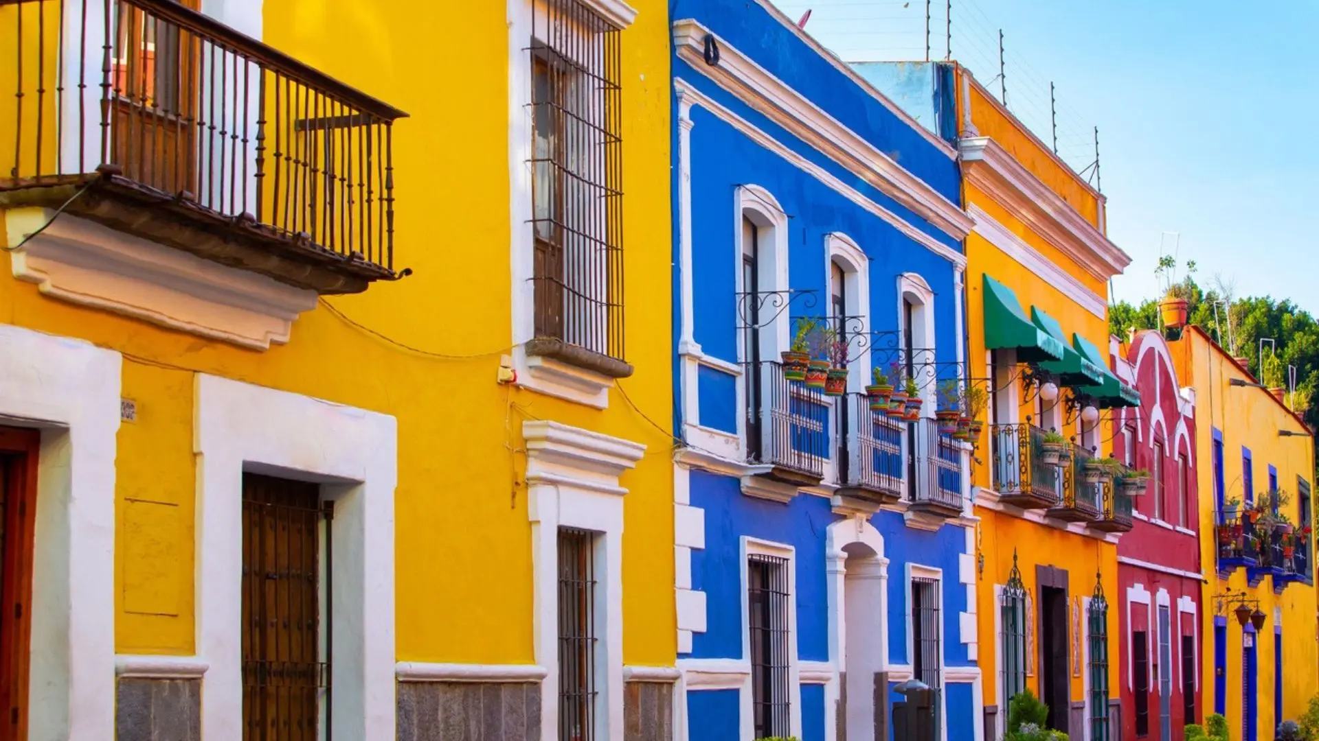 The colourful streets of Puebla