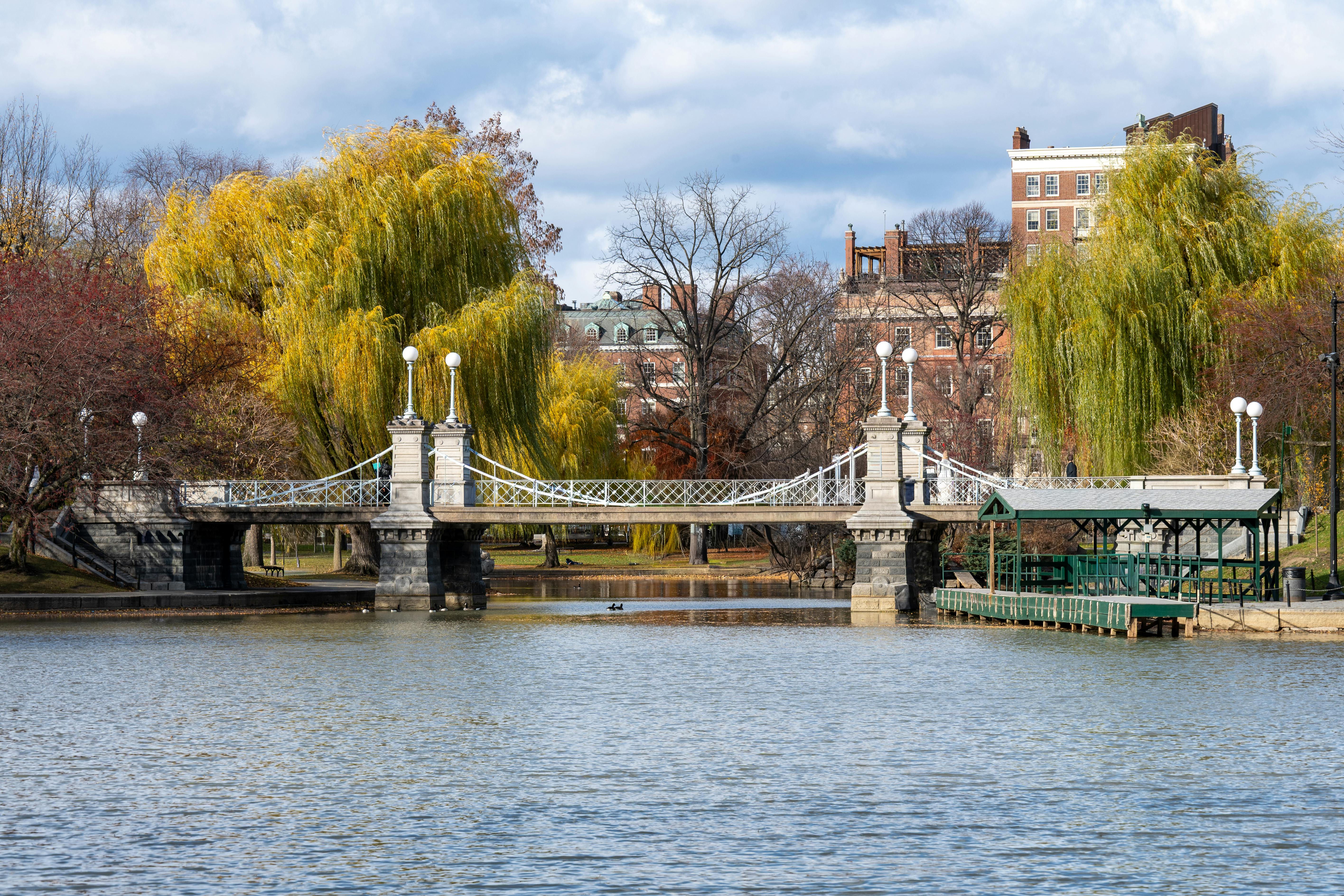 Best Parks & Outdoor Spots Near Boston (and What to Bring from Dris)