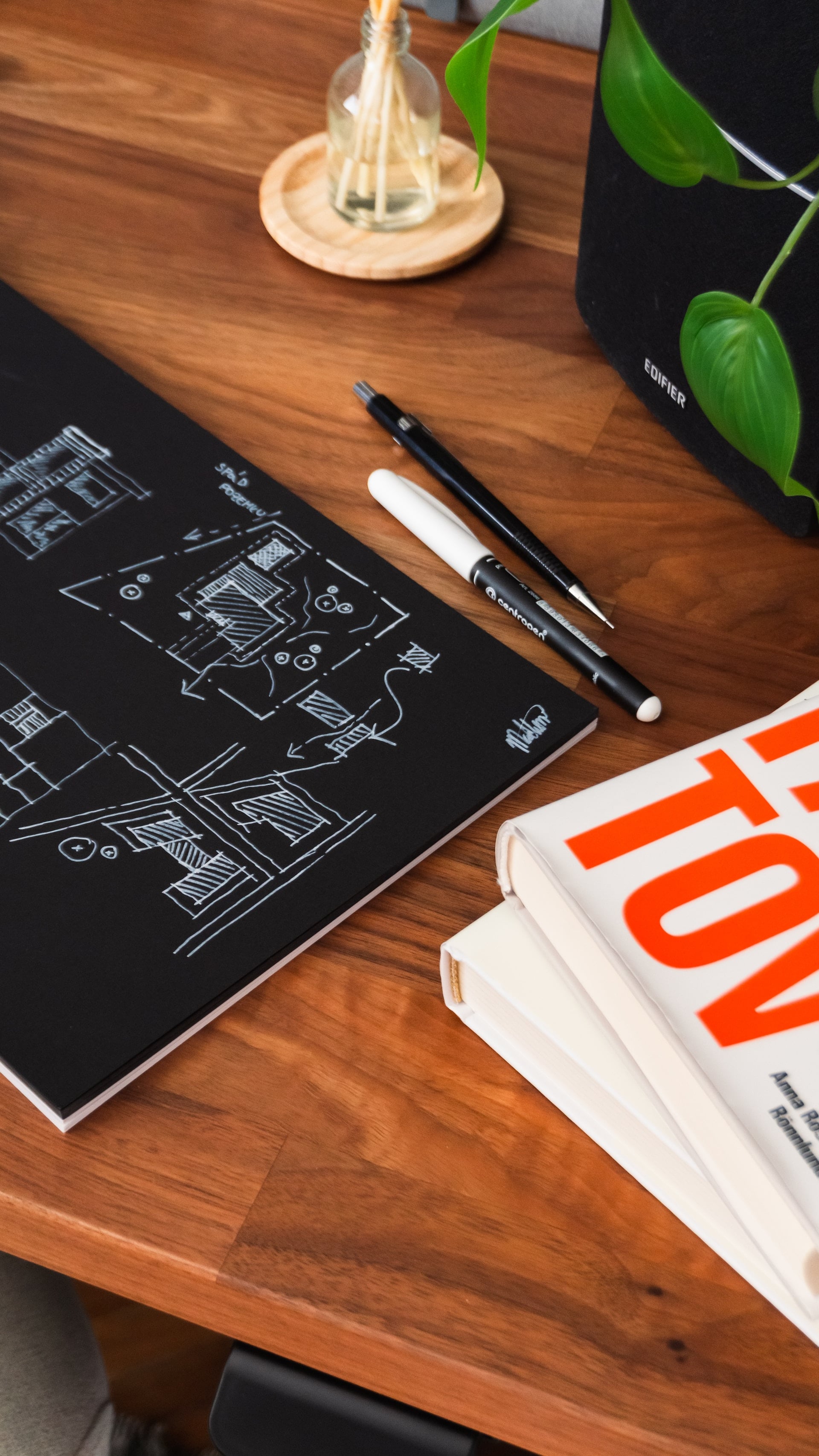 From dead Sketches to living Websites With Webflow