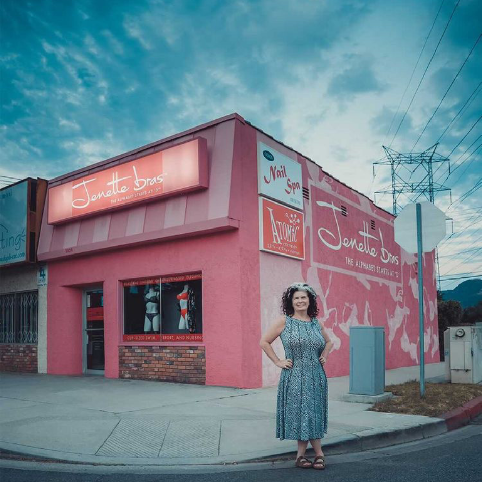 Jenette in front of Jenette Bras Magnolia