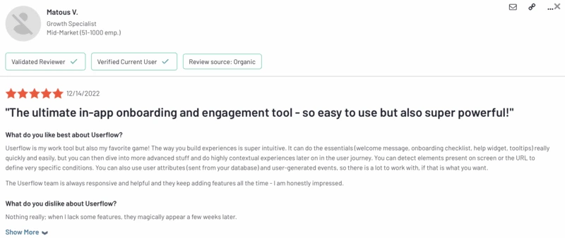 A user on G2 points out gamification in Userflow’s checklist and UI