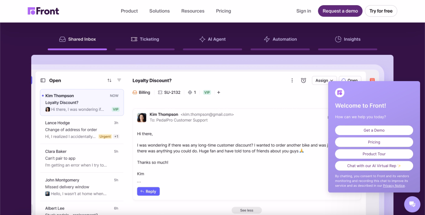 Front’s AI agent highlights the recommended actions for the website visitor.