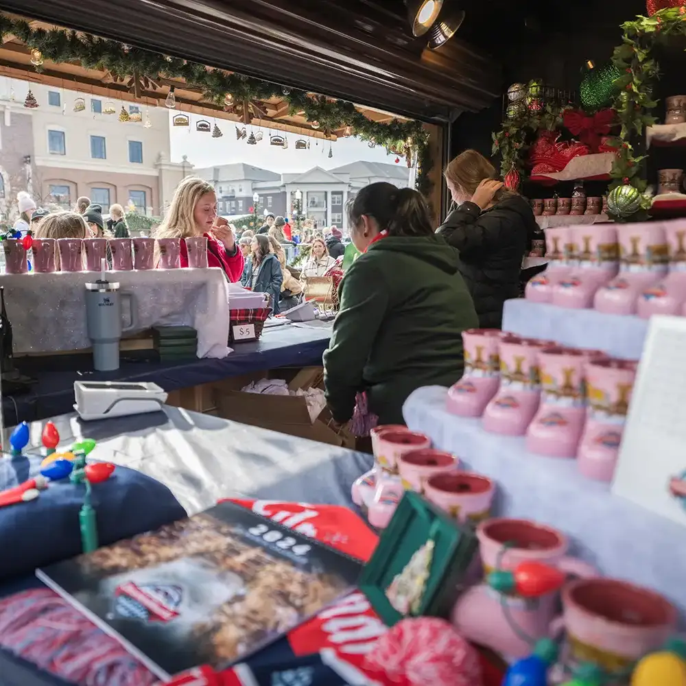Christkindlmarkt Souvenir Stand