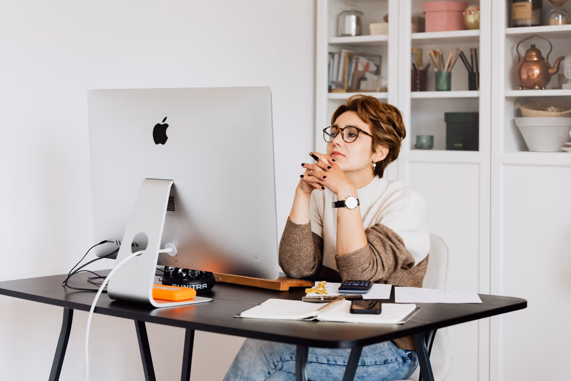 Salon Manager Job Description: Write the Perfect One! 